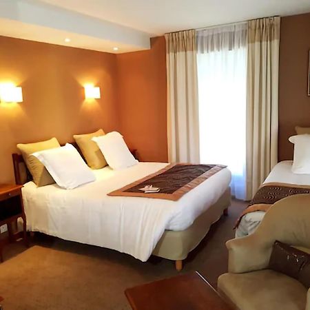 Brit Hotel Essentiel Pontivy Robic Экстерьер фото