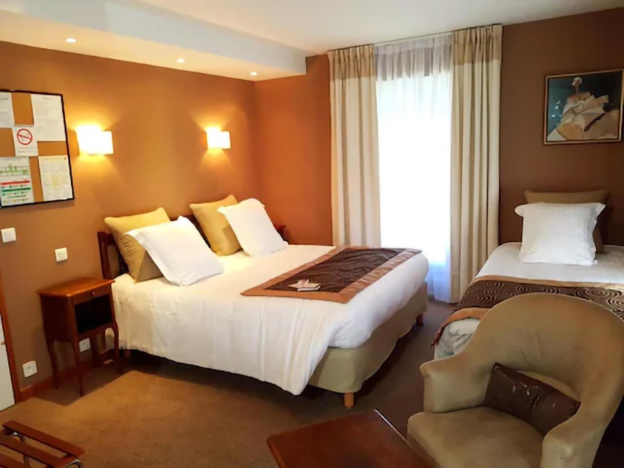Brit Hotel Essentiel Pontivy Robic Экстерьер фото