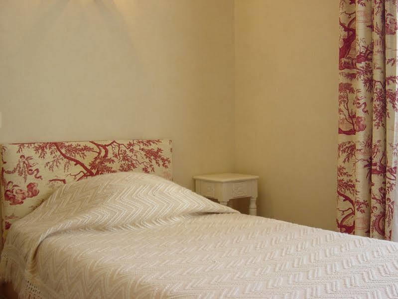 Brit Hotel Essentiel Pontivy Robic Экстерьер фото