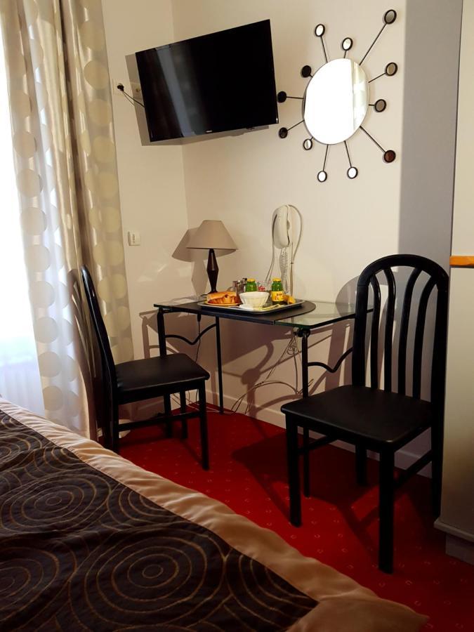 Brit Hotel Essentiel Pontivy Robic Экстерьер фото